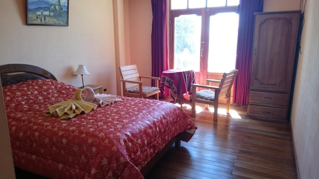 Hostal Real Los Andes Del Lago Copacabana  Quarto foto